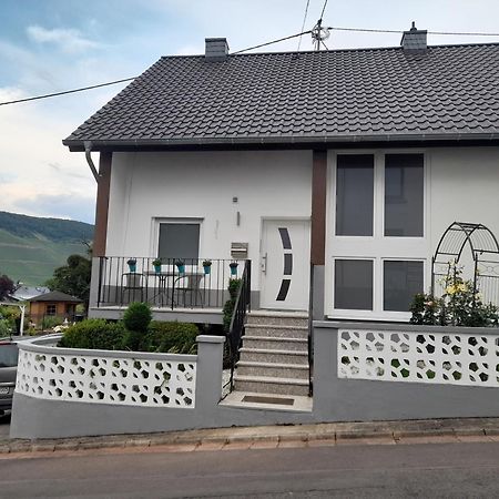 Gaestezimmer Bernkastel - Gaestehaus Barbara Екстериор снимка